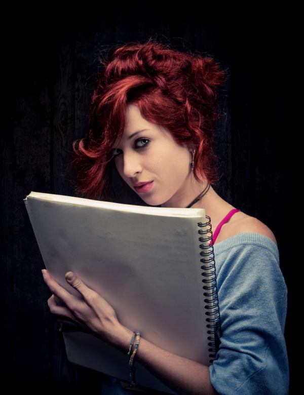 Lucía Barrios, Autora de ficción policial